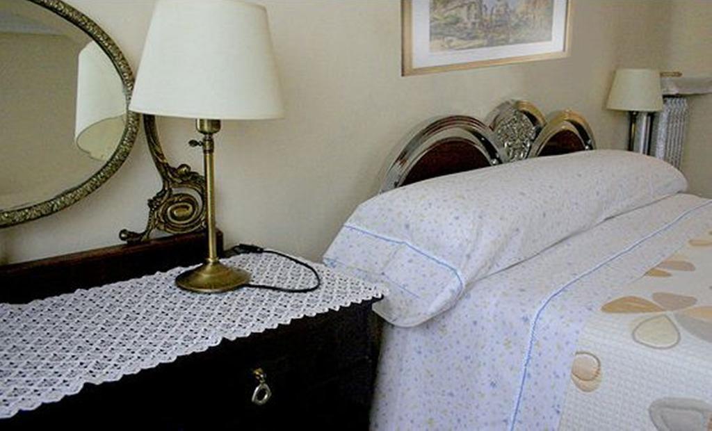 Hostal Delfina Madrid Pokoj fotografie